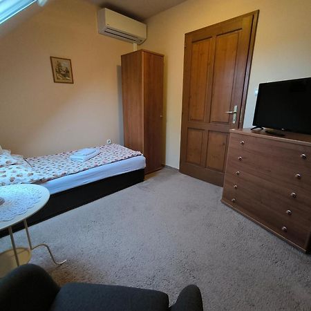 Korona Panzio Bed & Breakfast Balatonberény Dış mekan fotoğraf
